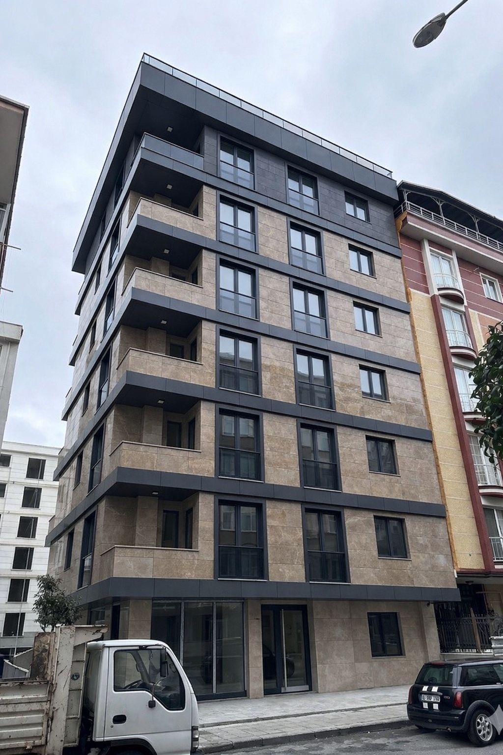 Çimen Apt.